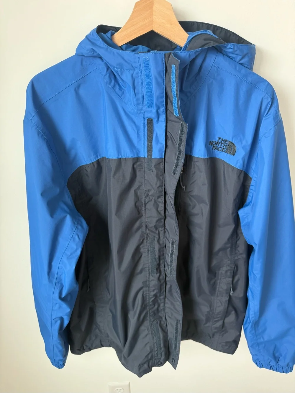 The North Face Resolve 2 Mens Blue and Black Hooded Jacket